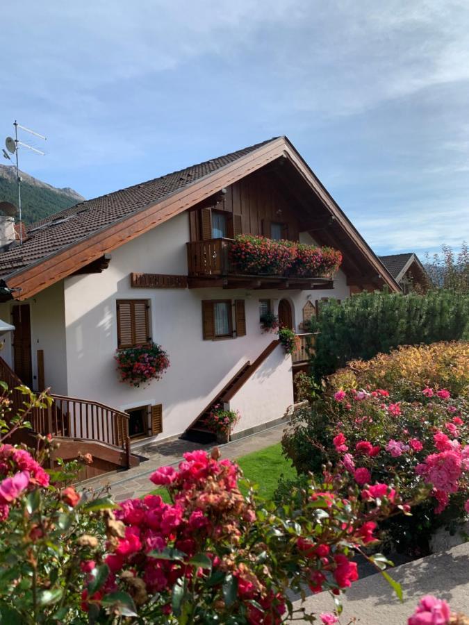 Appartamenti Majon Ladina Vigo di Fassa Exterior foto